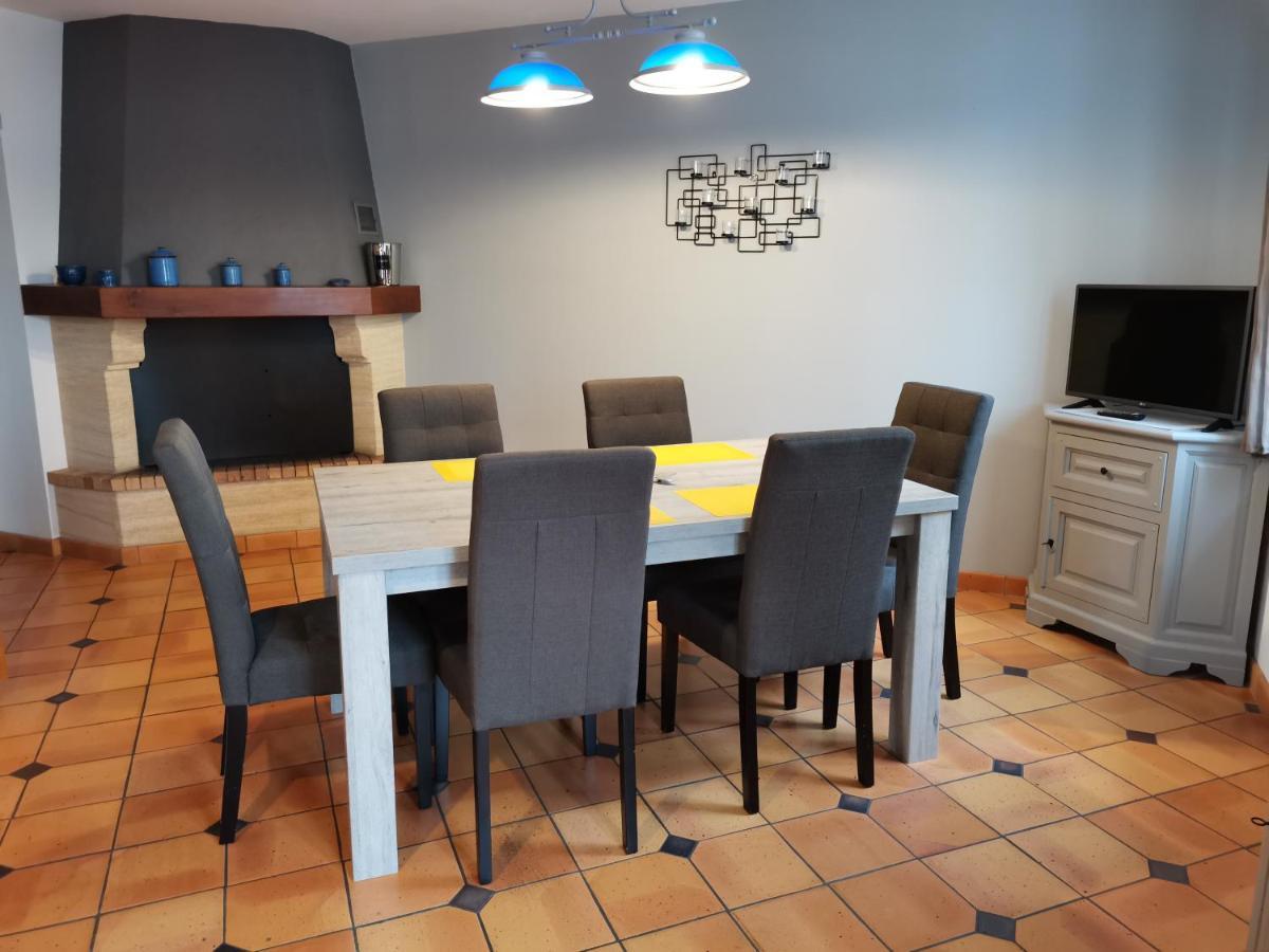 Maison De Campagne Proche Des Plages Saint-Romain-de-Benet Extérieur photo