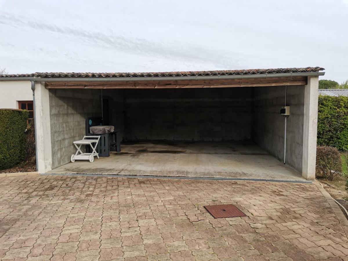Maison De Campagne Proche Des Plages Saint-Romain-de-Benet Extérieur photo
